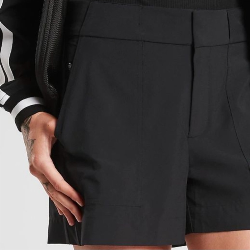 Athleta Tribeca Utility Short